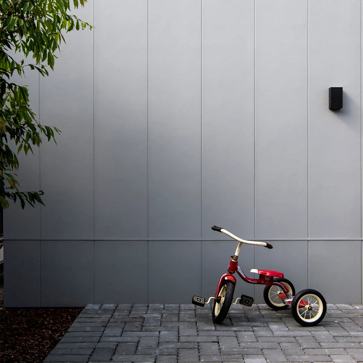 James Hardie™ Axon™ 133mm Smooth Cladding 9mm